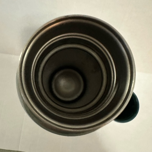 Stanley Classic Green Vacuum Thermos 1.4 Qt w Cup & Handle - Picture 5 of 6